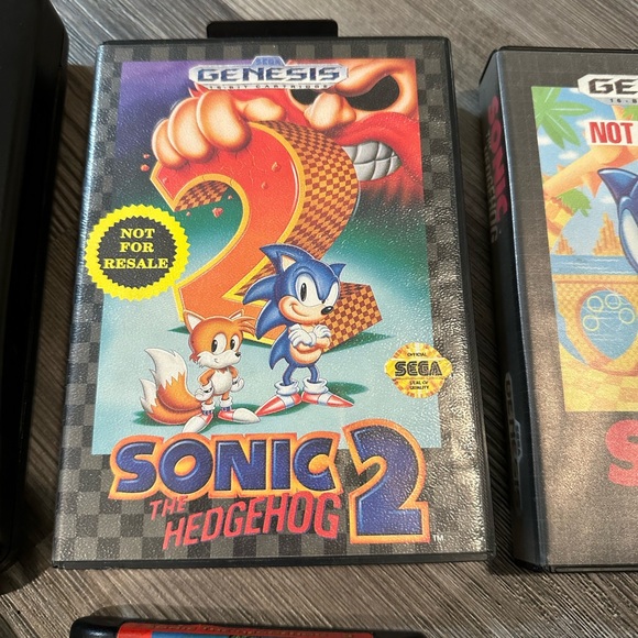 Sega Genesis Model 2 MK-1631 Black Console Bundle With Cables and 4 Games. - Picture 7 of 10